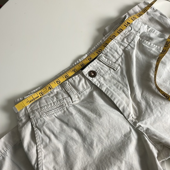 American Eagle Outfitters Light Khaki Slim Straight Pants- size 29 - Picture 14 of 16